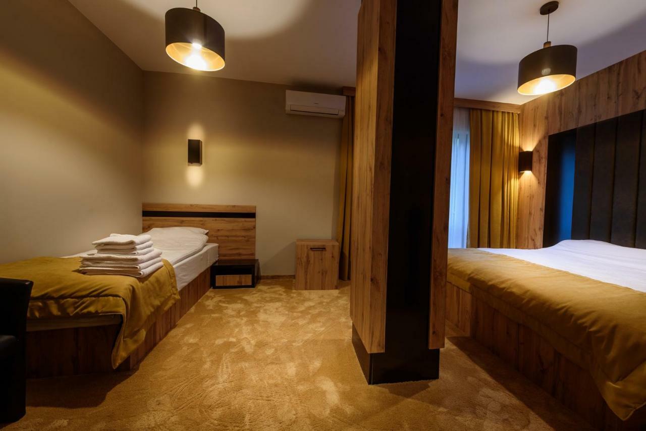 Resort Ujevara E Drinit Peć Zewnętrze zdjęcie