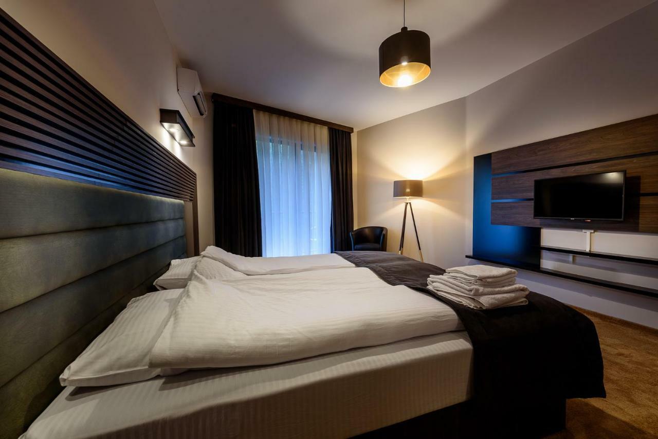 Resort Ujevara E Drinit Peć Zewnętrze zdjęcie