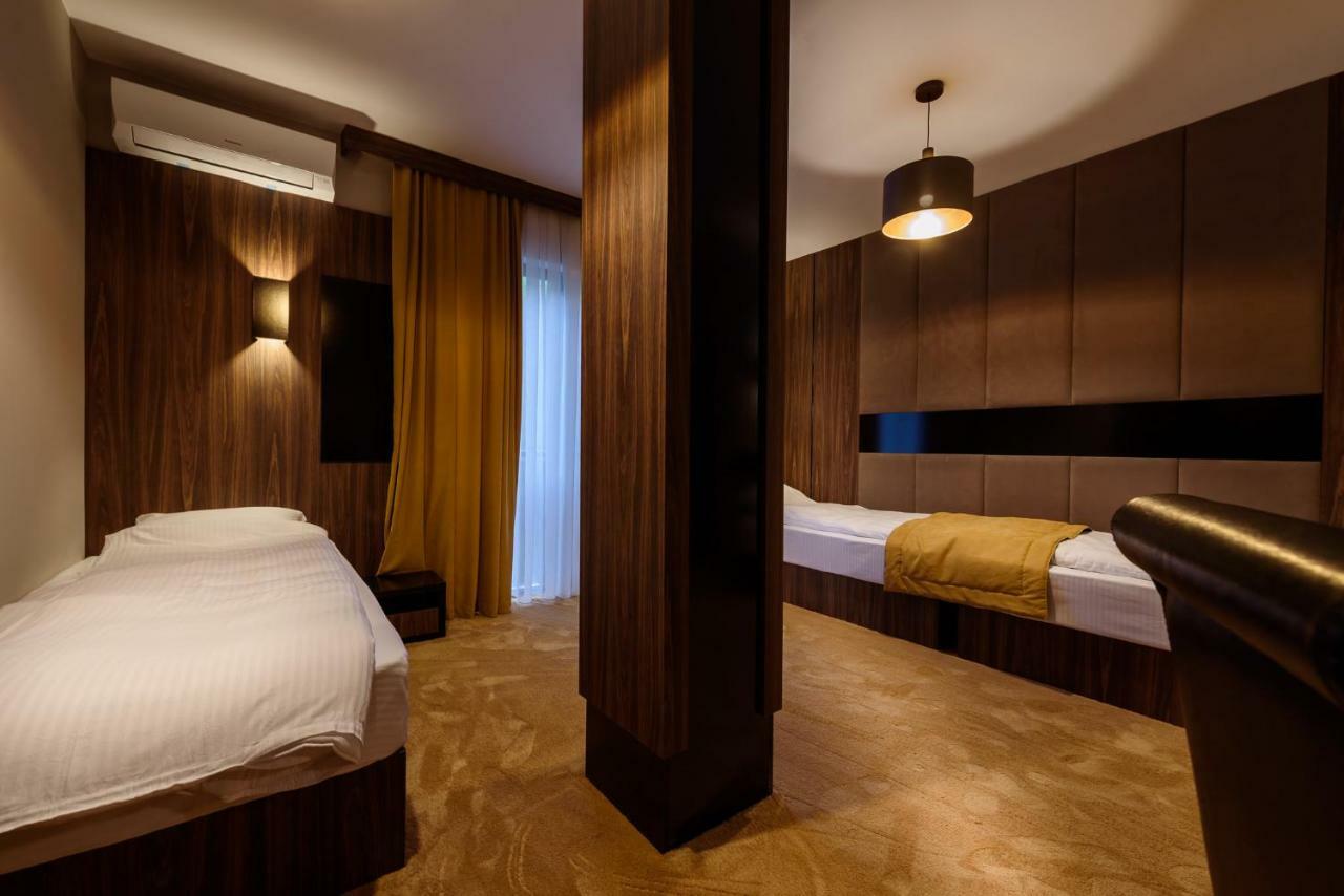 Resort Ujevara E Drinit Peć Zewnętrze zdjęcie